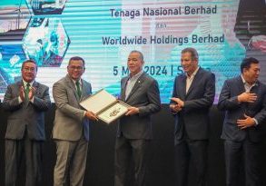 417683539_955142736178420_3851650437394267204_n