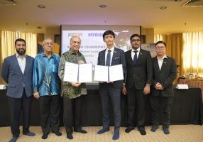 Datuk Hj Ameer Ali and Chong Bor Hung